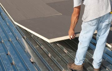 benefits of insulating Common Cefn Llwyn flat roofing